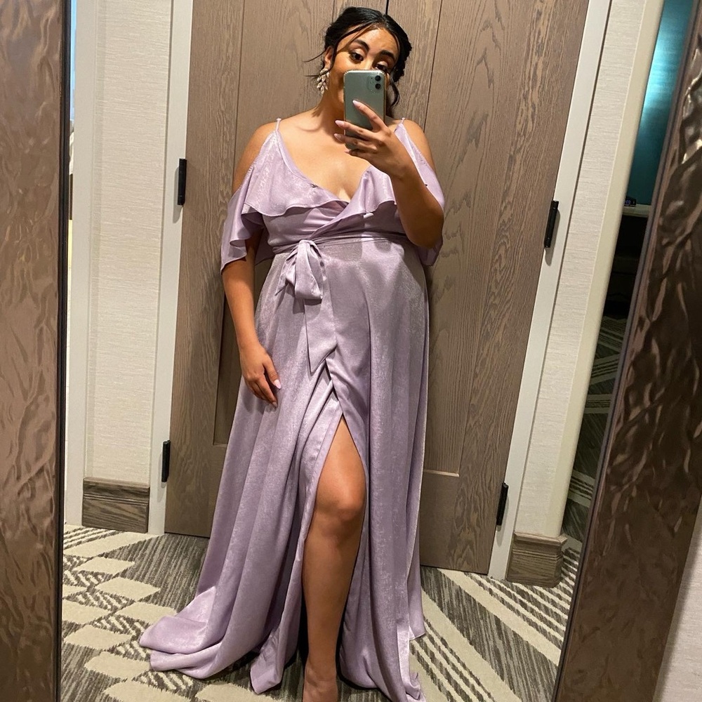 Lulu's Lavender Maxi Dress with Ruffle Sleeves
